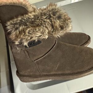 BearPaw Women's Tan Fur-Trimmed Winter Boots